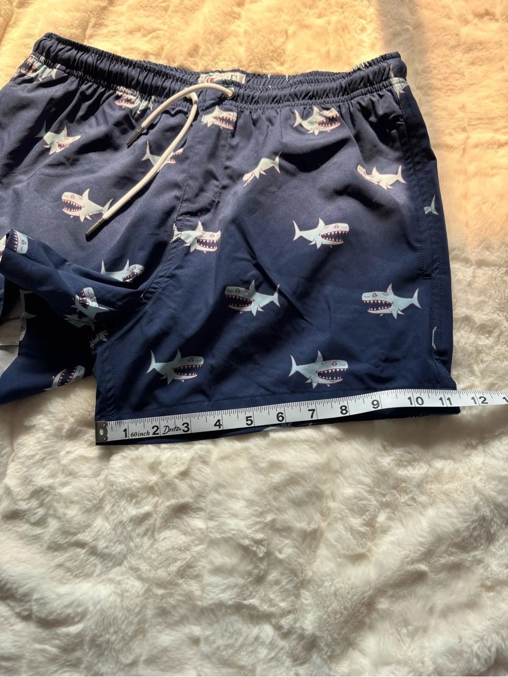 NWT Bermies SHARK ALLEY 4